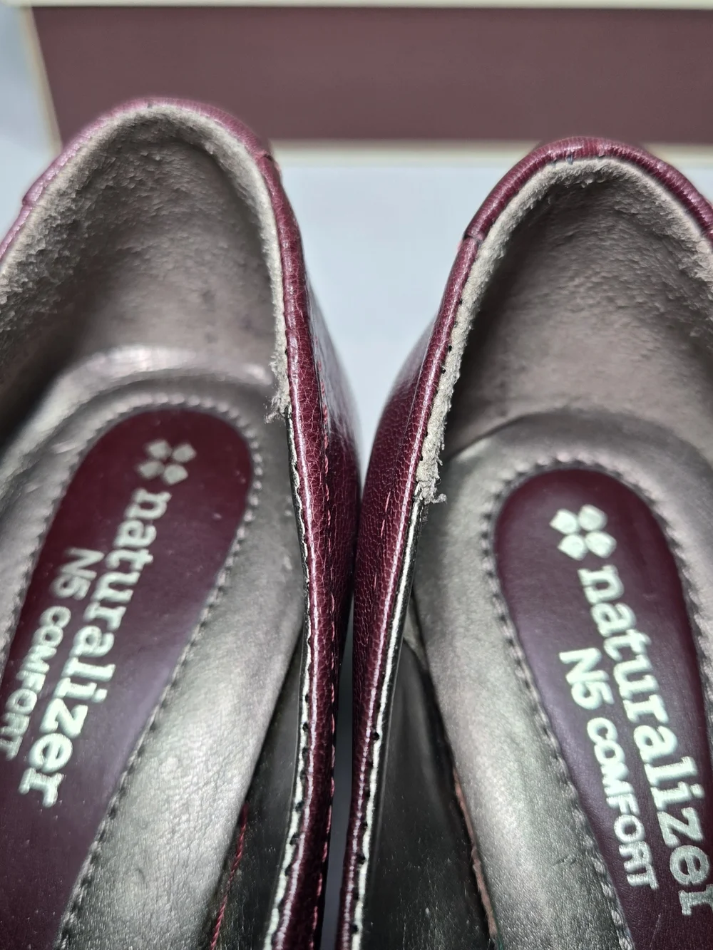 NATURALIZER Gable Mary Jane Shoes Womens 5.5 Burgandy Leather Low Wedge